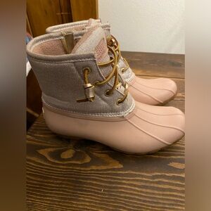 Pink‎ & Rose Gold Sperry rain boots